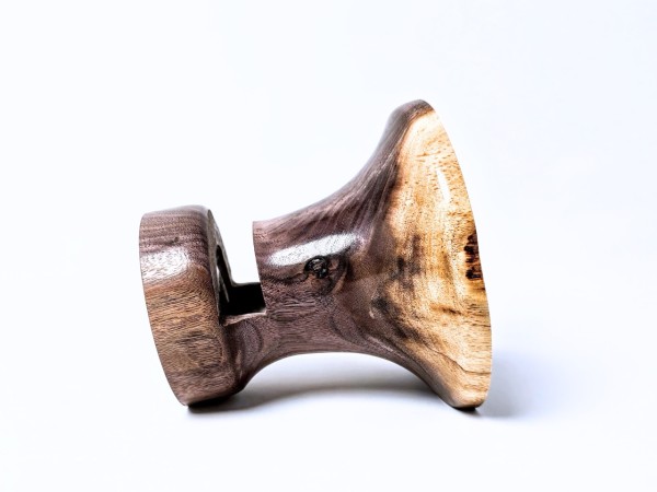 Meet "The Iceman" BW Phone Amplifier Stand (Signature Series) - Ships in 1-2 Days Meet "The Iceman" BW Phone Amplifier Stand (Signature Series) - Ships in 1-2 Days