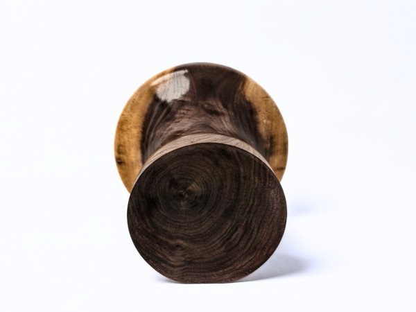 Meet "The Iceman" BW Phone Amplifier Stand (Signature Series) - Ships in 1-2 Days Meet "The Iceman" BW Phone Amplifier Stand (Signature Series) - Ships in 1-2 Days