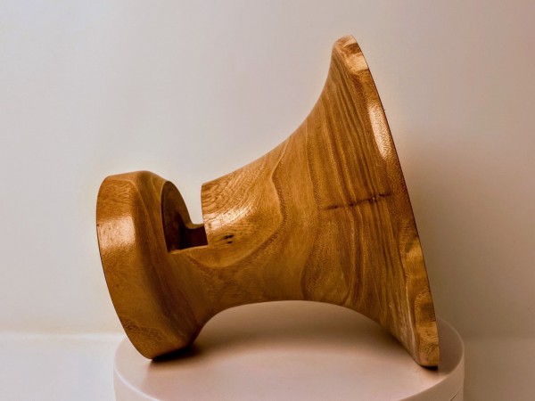 Mystery Oak Phone Amplifier Stand (Mega Size) - Ships in 1-2 Days Mystery Oak Phone Amplifier Stand (Mega Size) - Ships in 1-2 Days