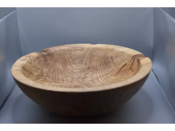 Artisan Spalted Ash Salad Bowl – 12" x 4" – Raw Natural Decay Detail