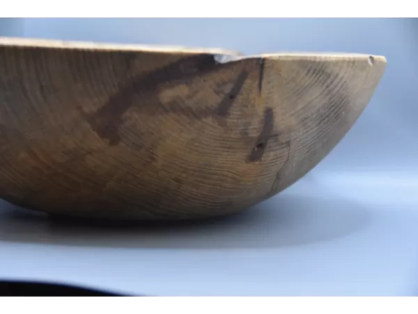 Artisan Spalted Ash Salad Bowl – 12" x 4" – Raw Natural Decay Detail