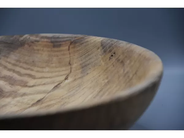 Thin Line Spalted Ash Bowl with Ash Bore Details Thin Line Spalted Ash Bowl with Ash Bore Details