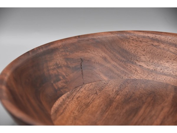 The "Knotty" Minimalist: Handcrafted Layered Walnut Bowl