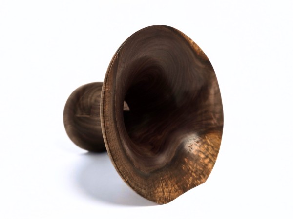 "Light-Heavyweight" BW Signature Series Regular Phone Amplifier Stand - Ships in 1-2 Days "Light-Heavyweight" BW Signature Series Regular Phone Amplifier Stand - Ships in 1-2 Days