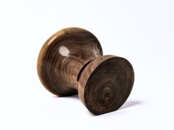 Meet "Poatan" BW Phone Amplifier Stand (Signature Series) - Ships in 1-2 Days Meet "Poatan" BW Phone Amplifier Stand (Signature Series) - Ships in 1-2 Days