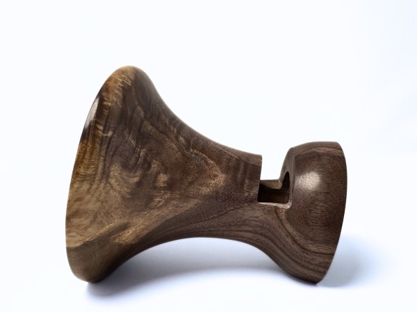 "De La Riva" Regular Sized Signature Series Phone Amplifier Stand - Ships in 1-2 days