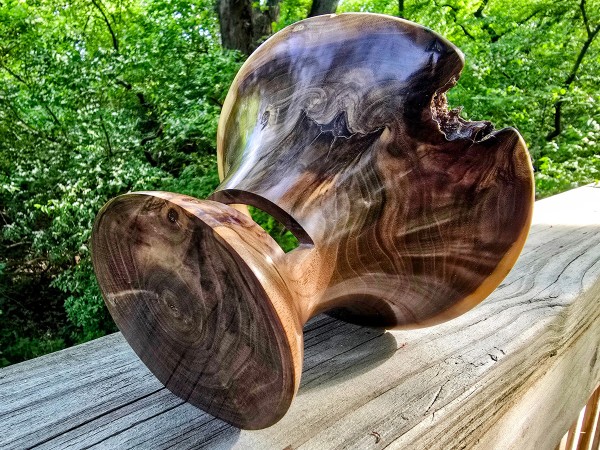 "The Wizard" - Oversized Black Walnut Phone Amplifier Stand with Natural Wizard-like Feature "The Wizard" - Oversized Black Walnut Phone Amplifier Stand with Natural Wizard-like Feature