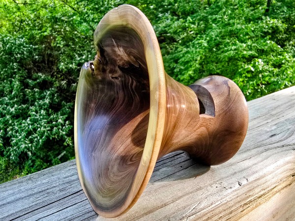 "The Wizard" - Oversized Black Walnut Phone Amplifier Stand with Natural Wizard-like Feature "The Wizard" - Oversized Black Walnut Phone Amplifier Stand with Natural Wizard-like Feature