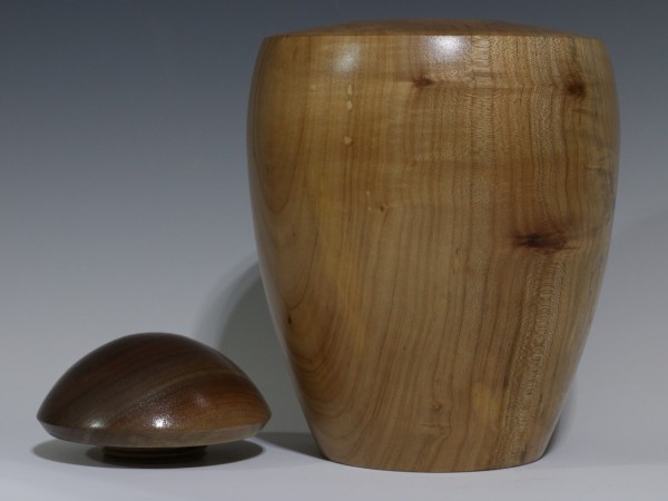 Silver Maple with Walnut threaded lid Silver Maple with Walnut threaded lid