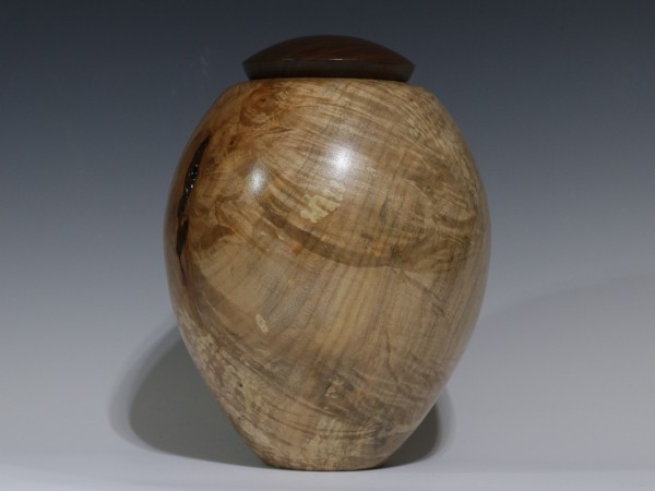 Silver Maple with Walnut threaded lid Silver Maple with Walnut threaded lid