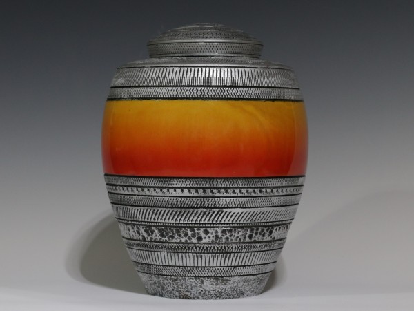 Life’s Sunset Urn - Bradford Pear with Black Cherry threaded insert Life’s Sunset Urn - Bradford Pear with Black Cherry threaded insert