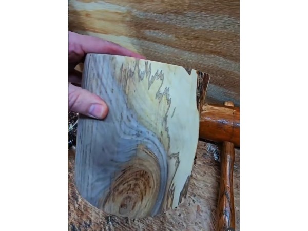 Lightning – Mega Black Walnut Phone Amplifier Stand